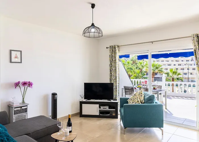 The Daisies - Sunny, Modern 2 Bedroom Acantilado de los Gigantes