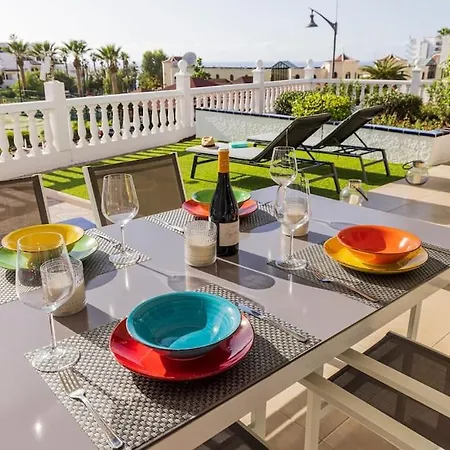 The Daisies - Sunny, Modern 2 Bedroom *