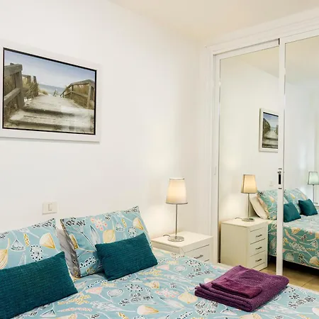 The Daisies - Sunny, Modern 2 Bedroom Daire Acantilado de los Gigantes