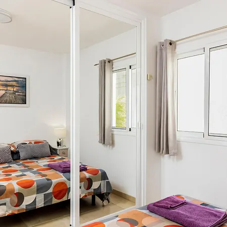 The Daisies - Sunny, Modern 2 Bedroom * Acantilado de los Gigantes